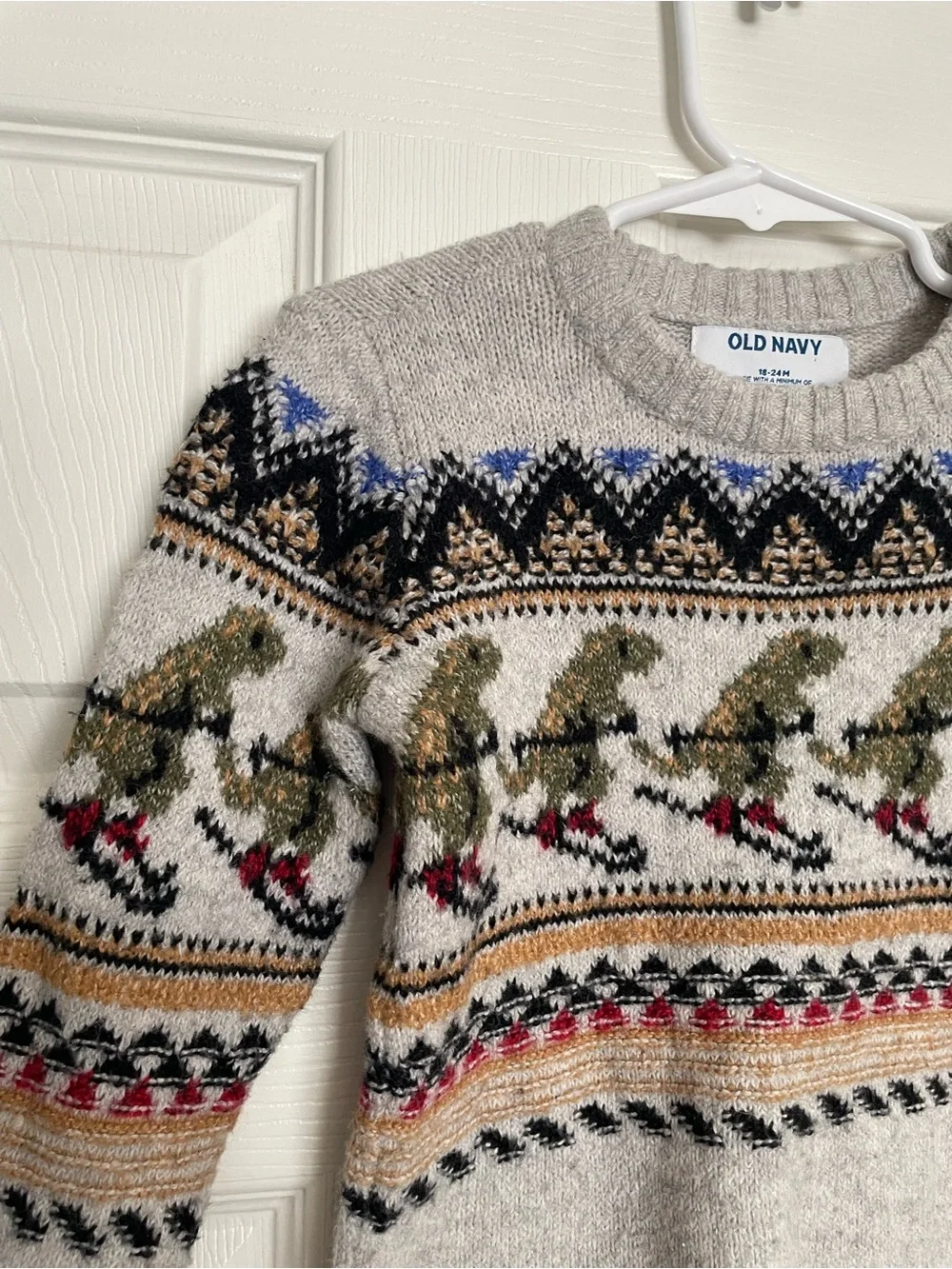 Old Navy 18-24 months Gray Patterned Fair Isle Crewneck Sweater Dino Skiing